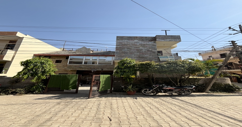 Kothi for Sale 152 Gaj Corner Sector 125 Sawraj Enclave Mohali