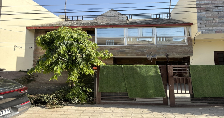 Kothi for Sale 152 Gaj Corner Sector 125 Sawraj Enclave Mohali