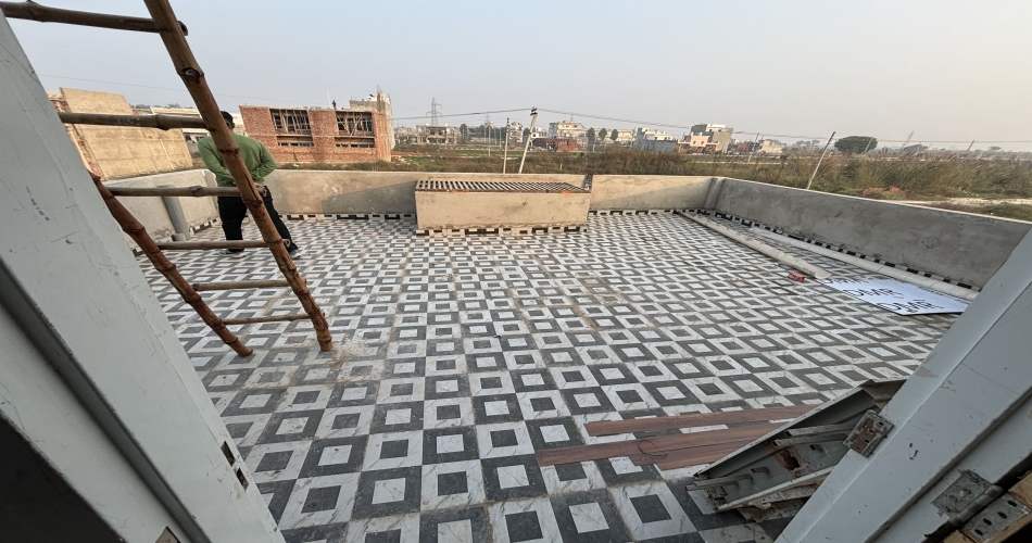 111 gaj kothi for sale in Derabassi