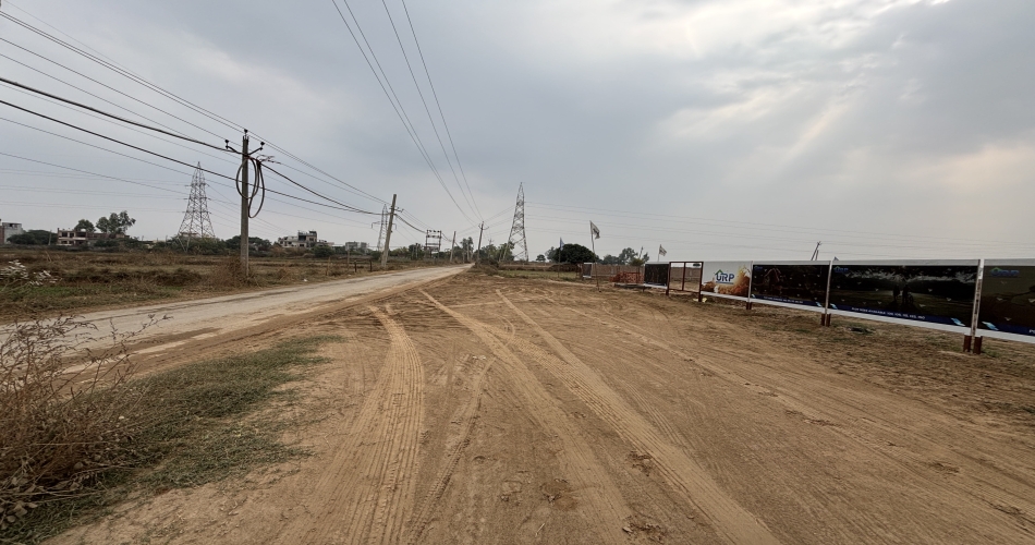 Aura Green City Plot for Sale Derabassi