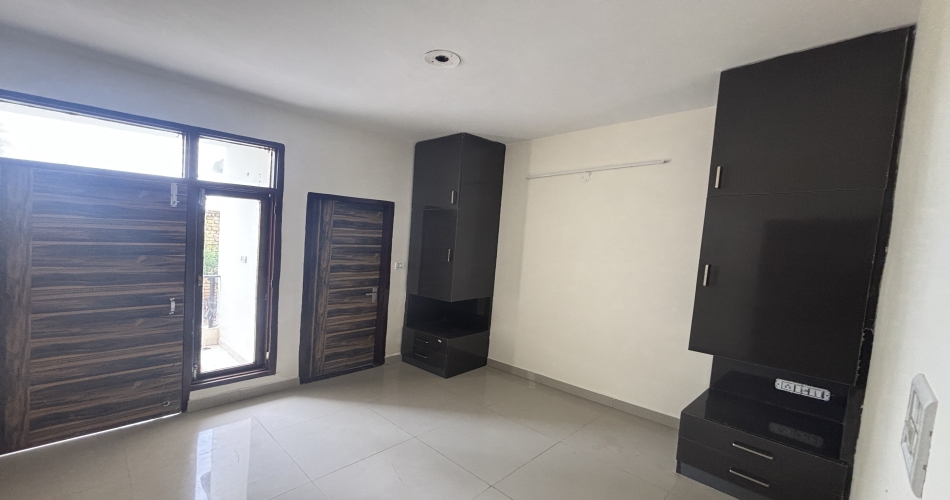1 BHK Ready to Move Flats in Derabassi